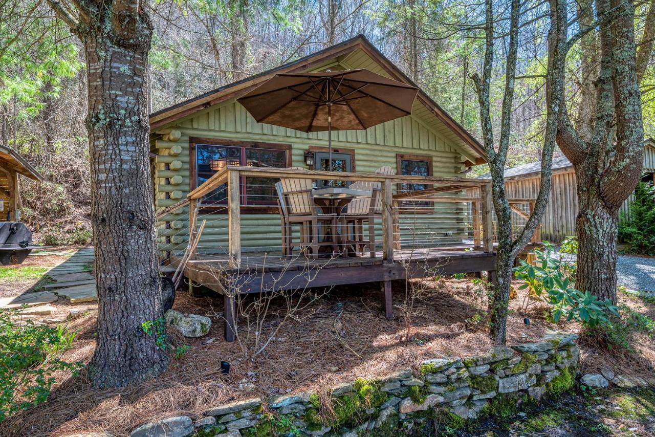 Staynantahala - Smoky Mountain Cabins And Luxury Yurts Aquone Exterior photo