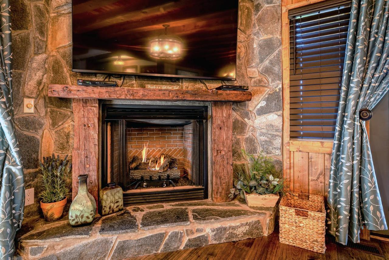 Staynantahala - Smoky Mountain Cabins And Luxury Yurts Aquone Exterior photo